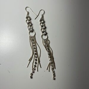 Earrings fashion